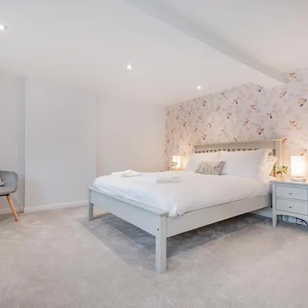 4 Bed In Sz321 Holiday home *