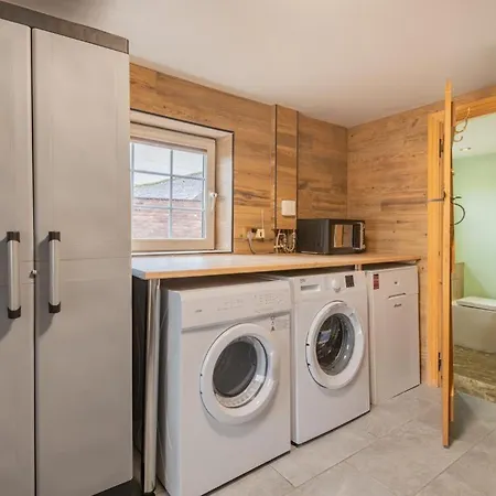 4 Bed In Sz321 Hackthorpe