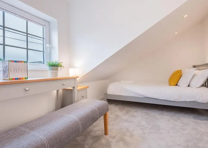 4 Bed In Sz321 Holiday home Hackthorpe