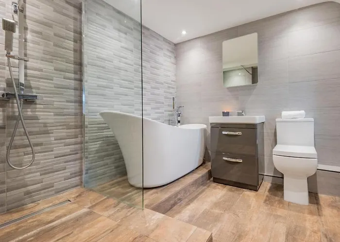 Holiday home 4 Bed In Sz321 *